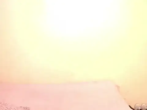 Queen BootyXXX online show from 11.19.25