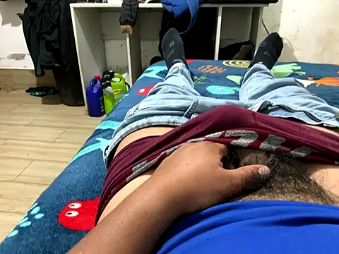 Snapshot of elvis0966 chatting on 09.27.25 elvis0966 online show from 09.27.25