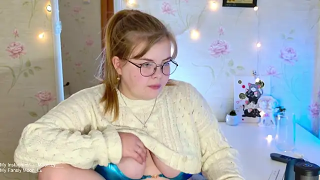 sinnamon  online show from 11.10.25