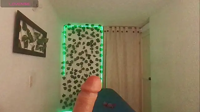 SexDiffrent online show from 11.26.25