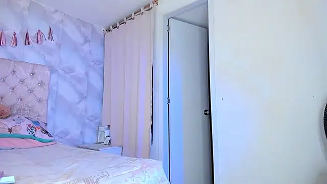 KatalinaMillan online show from 01.05.25