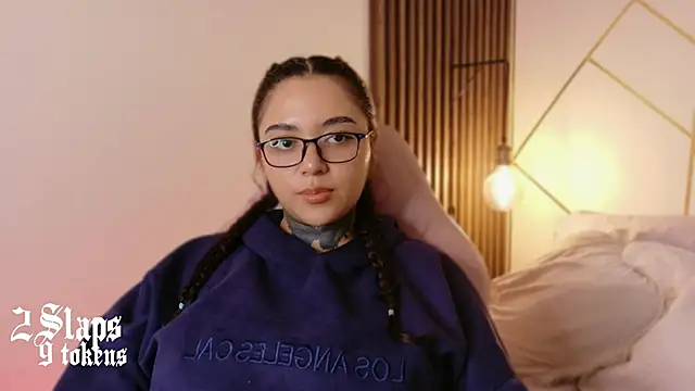 Snapshot of kim_blake chatting on 02.16.26 kim blake online show from 02.16.26