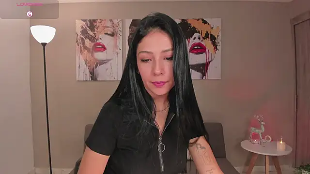 LilaWest online show from 11.12.25