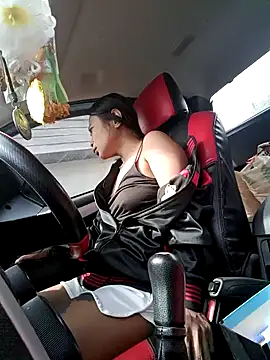 Snapshot of KinkyKit_May chatting on 12.09.24 KinkyKit May online show from 12.09.24