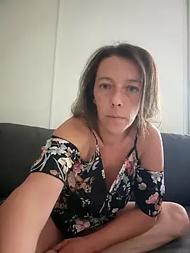 Snapshot of Oriane_Jackson chatting on 07.17.26 Oriane Jackson online show from 07.17.26