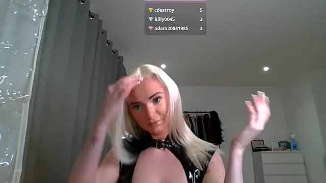 chelseablonde online show from 02.12.25