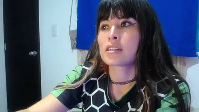 Snapshot of Alexandrasaenz chatting on 05.06.26 Alexandrasaenz online show from 05.06.26