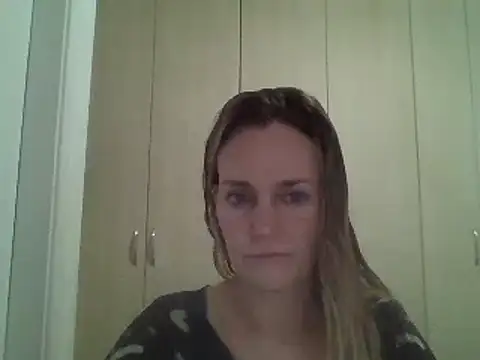 Snapshot of Annylove1 chatting on 02.27.25 Annylove1 online show from 02.27.25