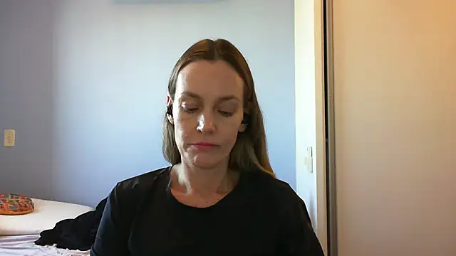 Snapshot of Annylove1 chatting on 09.12.25 Annylove1 online show from 09.12.25