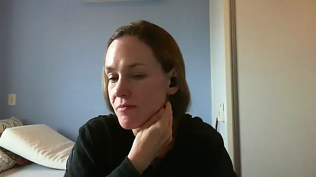 Snapshot of Annylove1 chatting on 09.16.25 Annylove1 online show from 09.16.25
