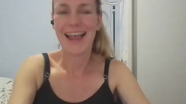 Annylove1 online show from 01.15.26