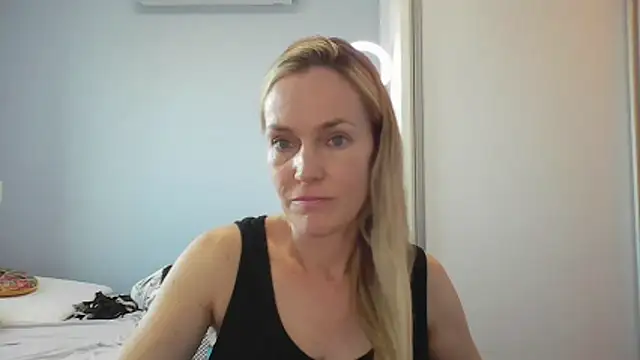 Snapshot of Annylove1 chatting on 01.16.26 Annylove1 online show from 01.16.26