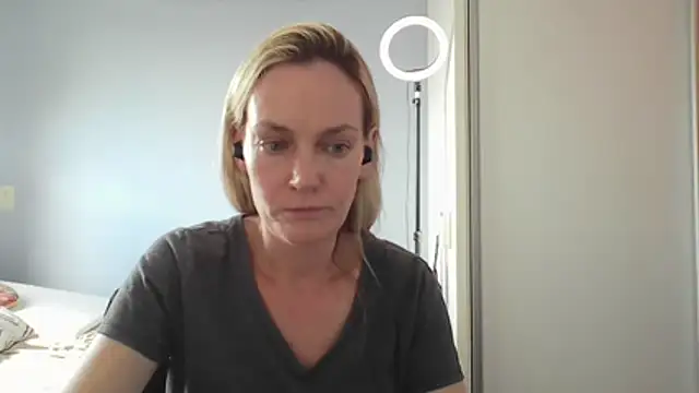 Snapshot of Annylove1 chatting on 02.13.26 Annylove1 online show from 02.13.26