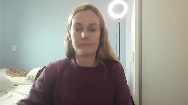 Snapshot of Annylove1 chatting on 06.16.26 Annylove1 online show from 06.16.26