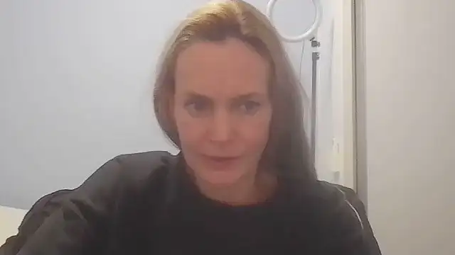 Snapshot of Annylove1 chatting on 07.14.26 Annylove1 online show from 07.14.26