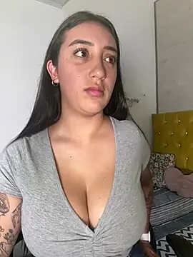 Hannahoff online show from 02.02.25