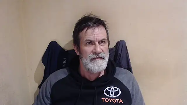 AlexNudo online show from 10.16.25