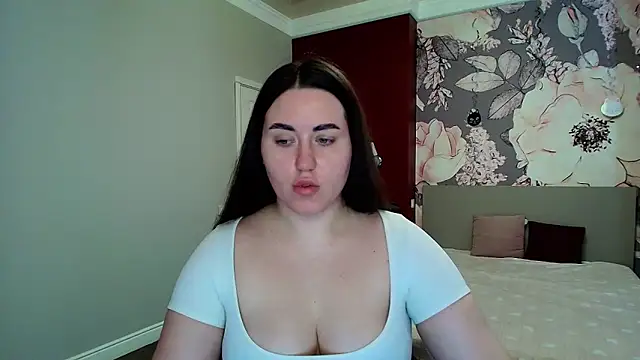 Roxie Bradley online show from 03.16.26