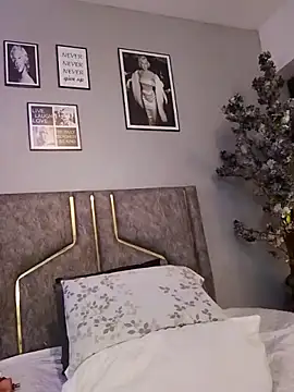 haileystone online show from 02.11.26