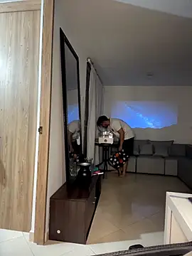 Im sophiie online show from 02.17.26