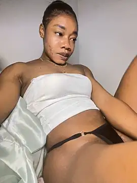  yisela  online show from 03.18.26