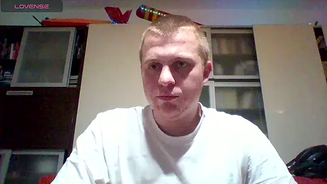 Matttthees online show from 12.04.25