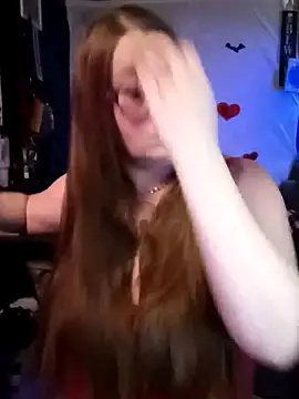 Snapshot of edgexchaos chatting on 02.18.26 edgexchaos online show from 02.18.26