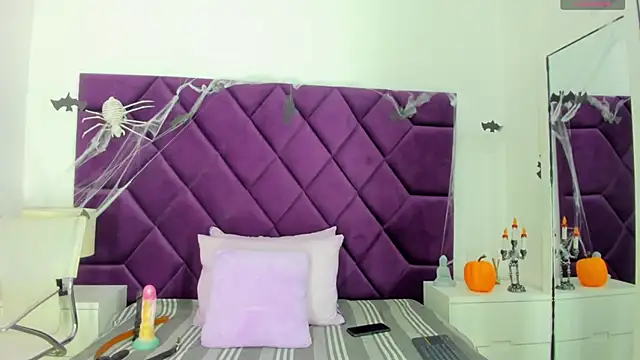 AlmaSean online show from 11.09.25