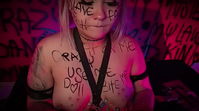 Laura takint online show from 02.07.25