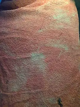 Laura takint online show from 10.16.25