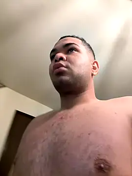 Snapshot of marhi32 chatting on 11.20.25 marhi32 online show from 11.20.25