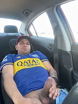 Snapshot of marhi32 chatting on 03.10.26 marhi32 online show from 03.10.26