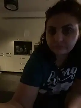 AnneKane online show from 12.18.24