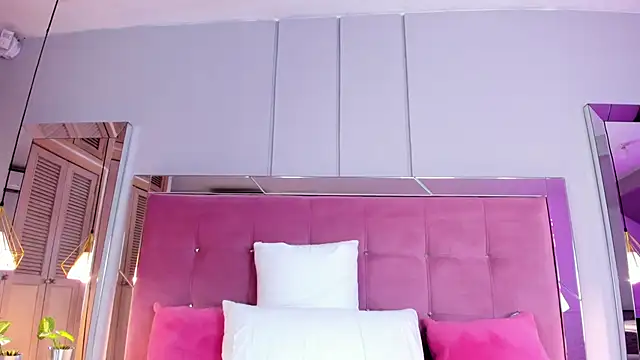 Ahincale online show from 02.08.25