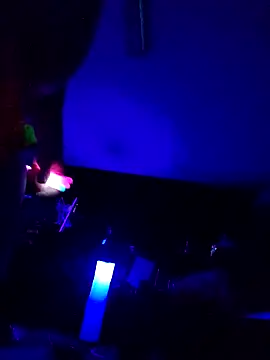 Hotredheadandtoungelasher online show from 02.25.25