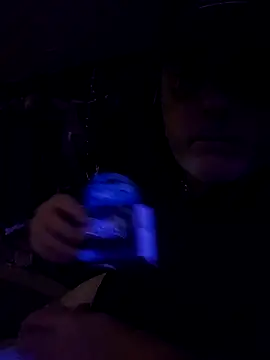 Hotredheadandtoungelasher online show from 04.27.26