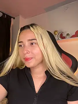 Irisweet  online show from 03.21.25