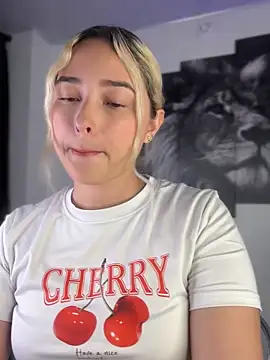 Irisweet  online show from 09.20.25