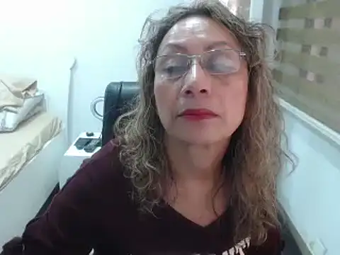 jesy hot online show from 01.04.25