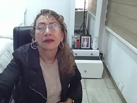 jesy hot online show from 02.16.25