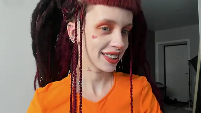 FlowerOfSin2001 online show from 03.03.25