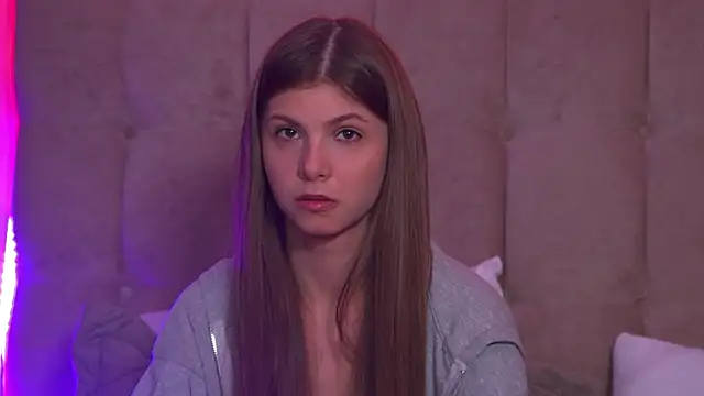 AudreyBarlow online show from 01.28.25