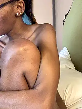 Jasmine FullsShine online show from 12.13.25