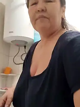 Snapshot of Zulfiya_Bruce chatting on 02.11.26 Zulfiya Bruce online show from 02.11.26