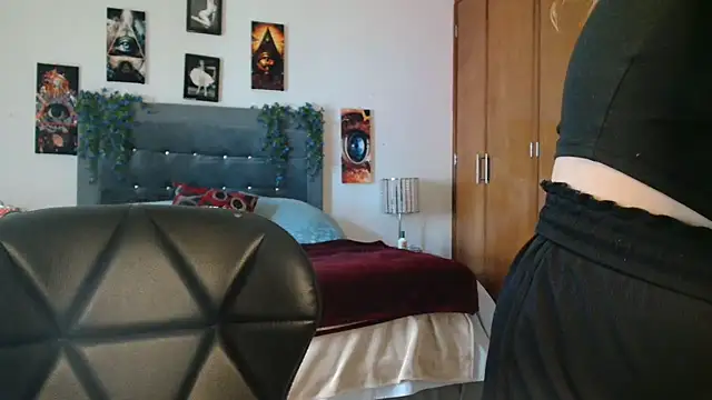 3littleschoolteens online show from 12.15.25