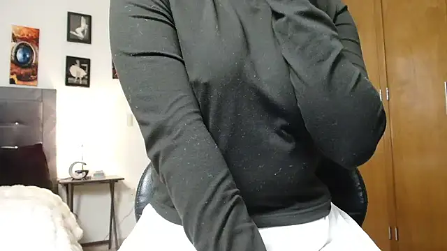 3littleschoolteens online show from 01.12.26