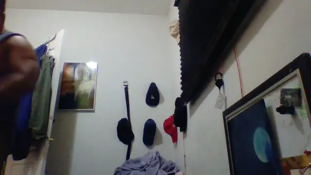 Snapshot of CleanGrey chatting on 05.01.26 CleanGrey online show from 05.01.26