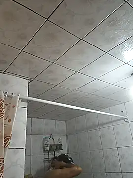 Snapshot of LaInsaciableIntensa chatting on 02.27.26 LaInsaciableIntensa online show from 02.27.26