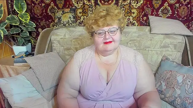 Snapshot of _big_love_ chatting on 10.08.25  big love  online show from 10.08.25