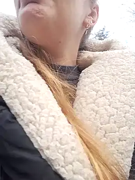Snapshot of Keli_Jessi chatting on 02.03.25 Keli Jessi online show from 02.03.25